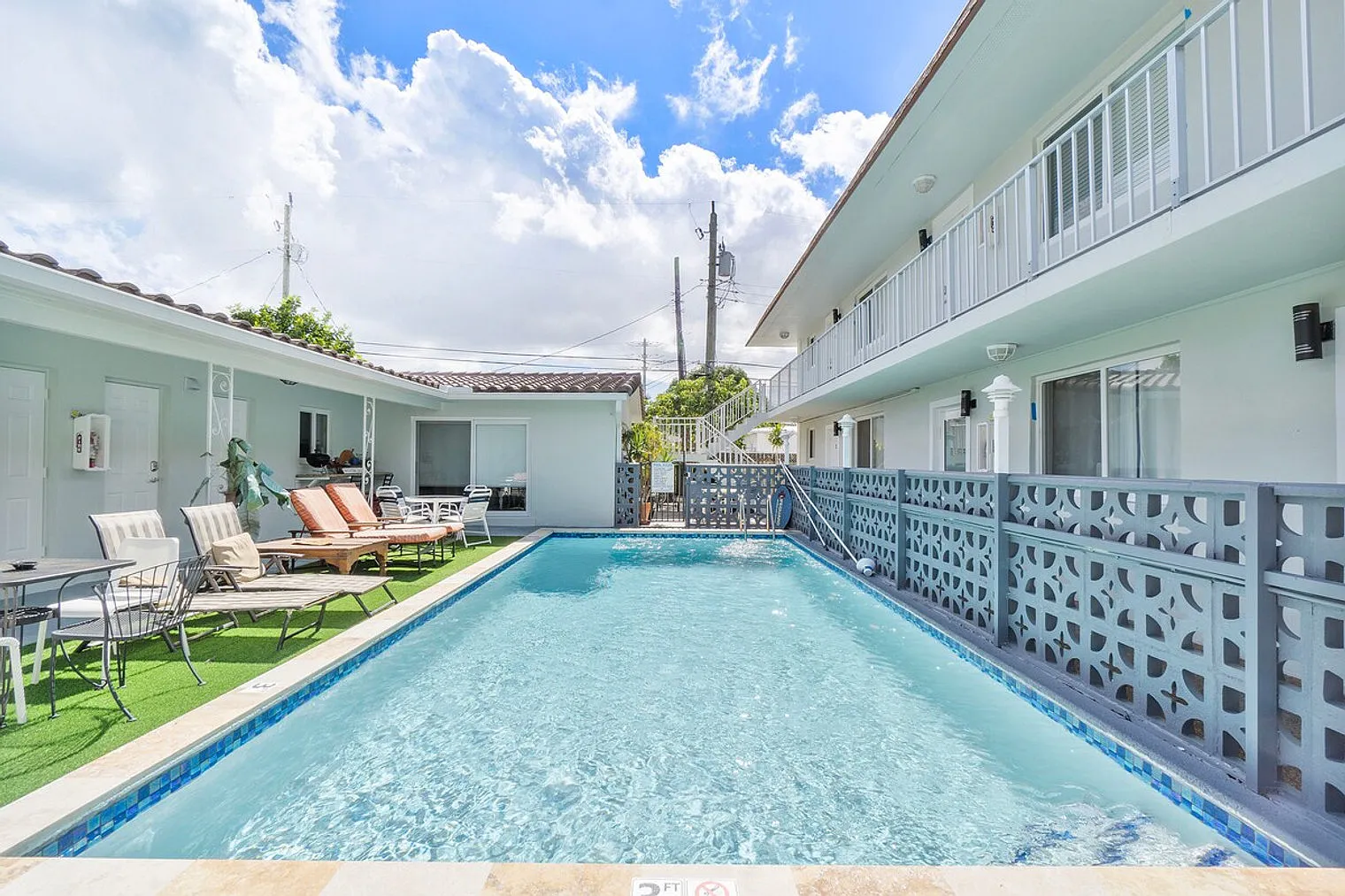 2 bed, 2.0 bath, $4,519 — Photo 4