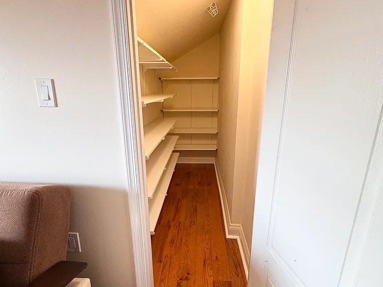 115 Lake Cook Dr — Photo 32