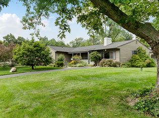 2292 Eastcleft Dr, Columbus, OH 43221