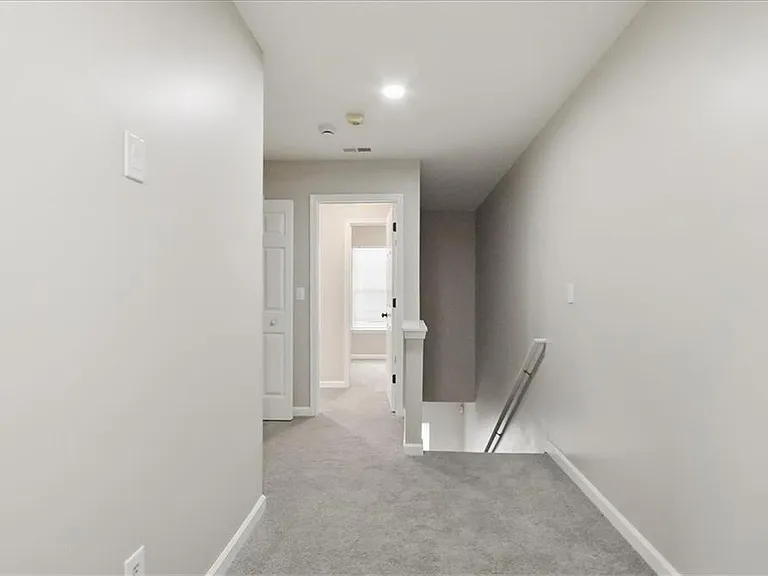 5630 Lawley Dr — Photo 36