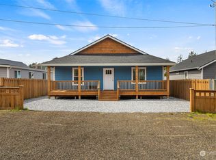831 N 1st St, Westport, WA