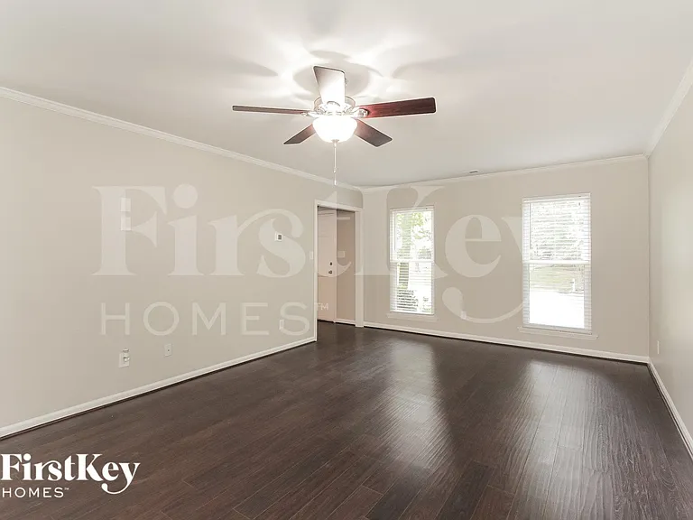 10603 Par Cove Ln — Photo 5