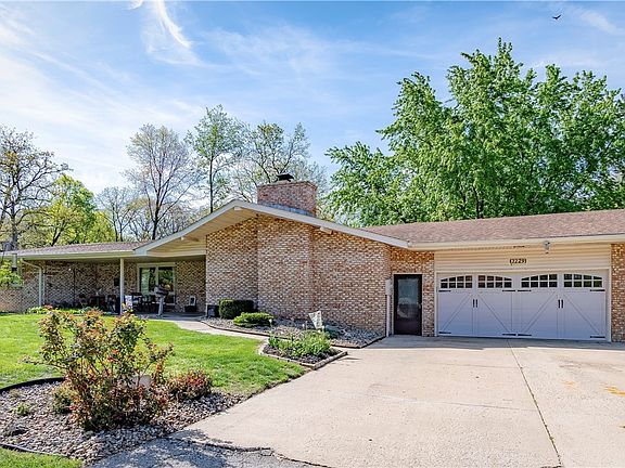 5th image of 3229 Fields Ct
