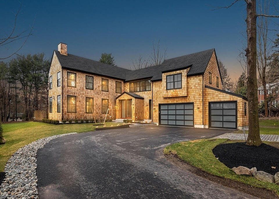 391 Highland St, Milton, MA 02186 Zillow