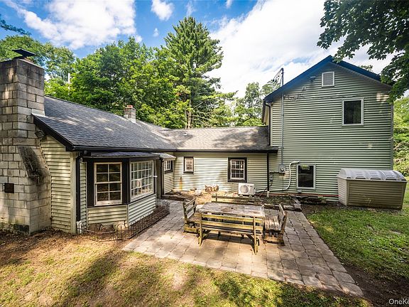 2nd image of 205 Marshall Road