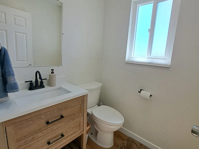 1492 W Parkside Dr #1 — Photo 18
