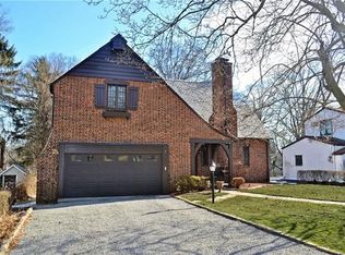 40 Midchester Ave, White Plains, NY 10606