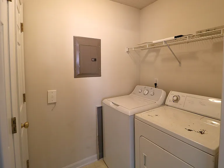 421 Timberline Ridge Ct — Photo 18