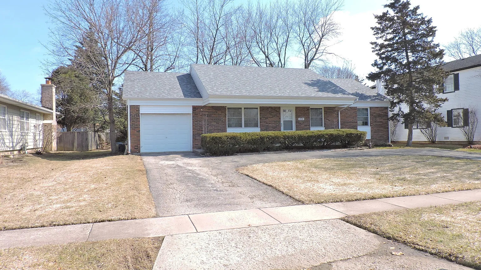 490 Burnt Ember Ln photo 1