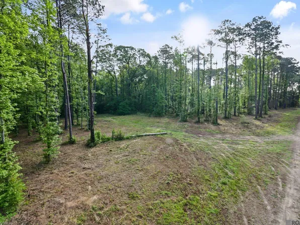 Old Laurel Hill Rd, Saint Francisville, LA 70775