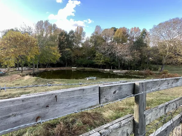 1889 Stevens Hill Rd, Lancaster, SC 29720