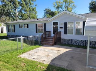 528 Audubon St, Ste Genevieve, MO 63670