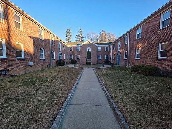 2nd image of 315 Winthrop Ave #B6
