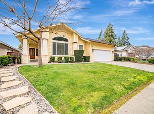 1076 San Francisco Way, Rohnert Park, CA 94928