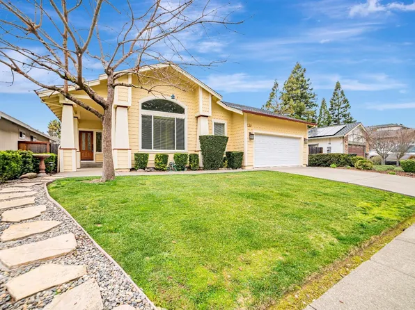 1076 San Francisco Way, Rohnert Park, CA 94928