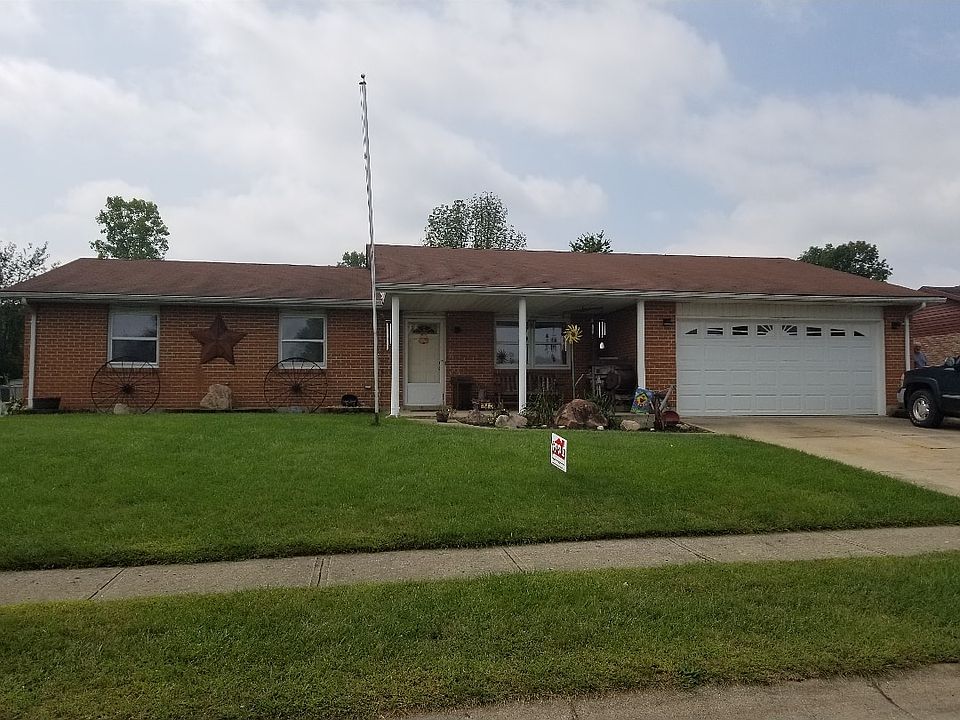 Brick exterior is in great c