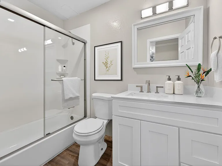 Bathroom Bathroom
