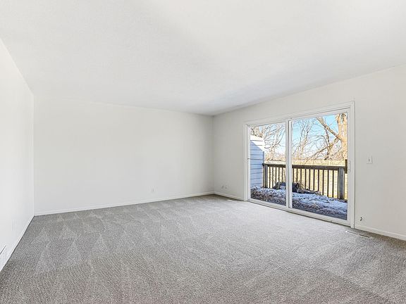 5th image of 1375 Skywood Ln NE