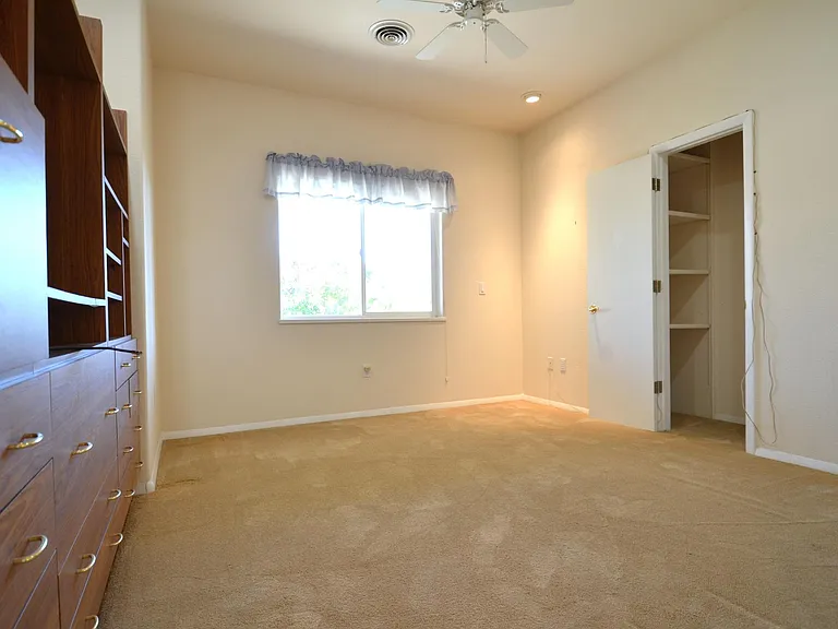 2333 Promontory Ct — Photo 13