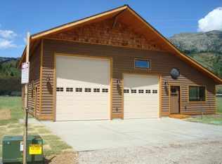 98 Chalet Dr, Alpine, WY 83128