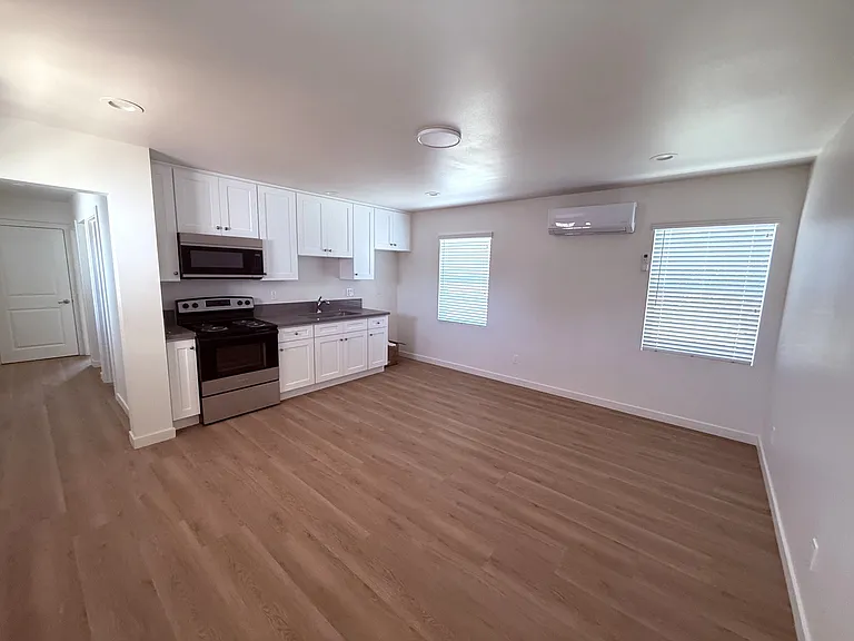 18423 Clarkdale Ave #18423 — Photo 7