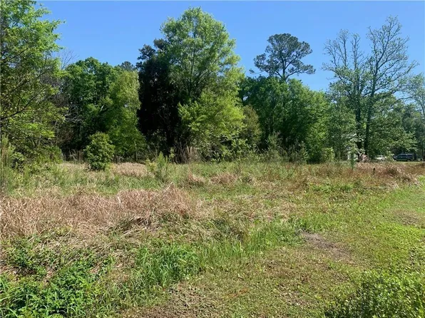 (undisclosed Address), Bayou La Batre, AL 36509