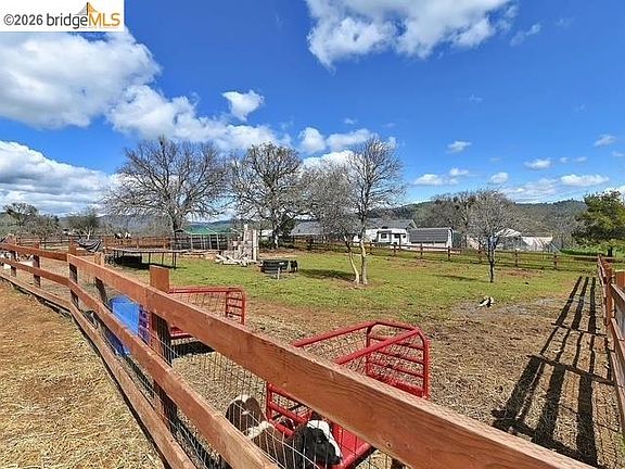 4th image of 1841 Hoko Ct