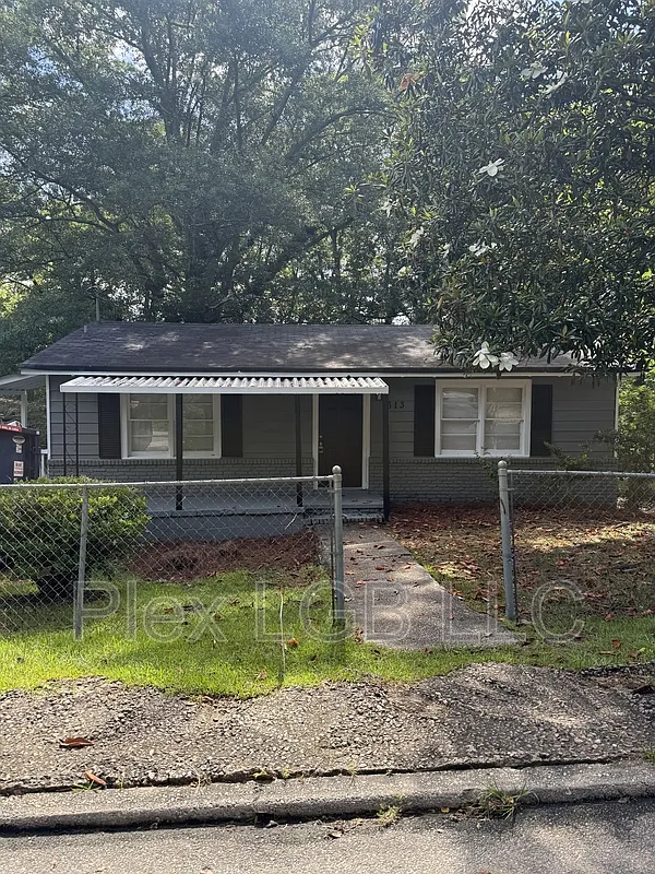 2 bed, 1.0 bath, 864 sqft, $1,025 — Photo 1
