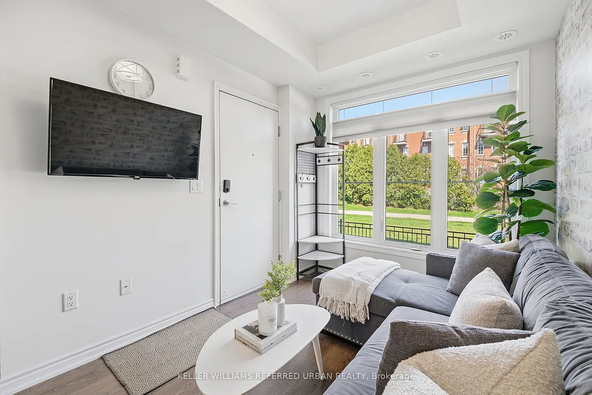 Building Photo - 390 Hopewell Ave #241