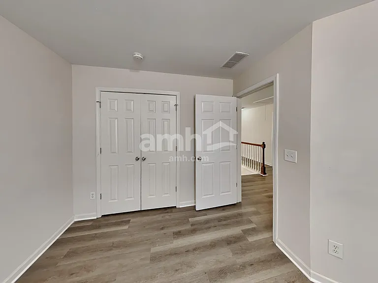 1637 Bradmere Ln — Photo 16