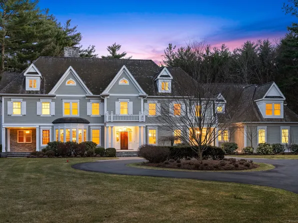 3 Brighton Way, Farmington, CT 06032