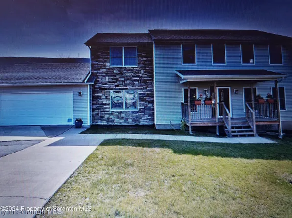 620 Layton Rd S, Clarks Summit, PA 18411