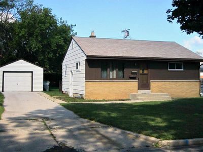 5319 N 90th St, Milwaukee, WI, 53225