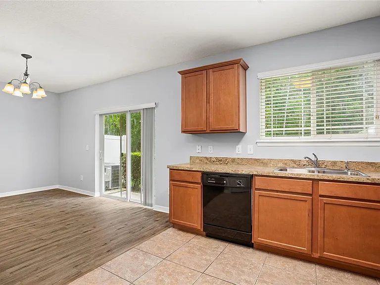 2161 Cypress Villas Dr — Photo 11