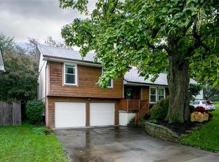 317 W Murray Ct, Liberty, MO 64068