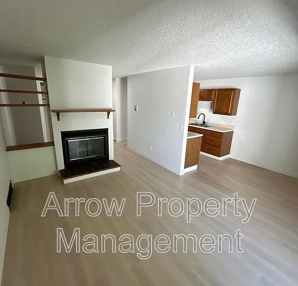 205 E Arbor Ave #310G — Photo 1