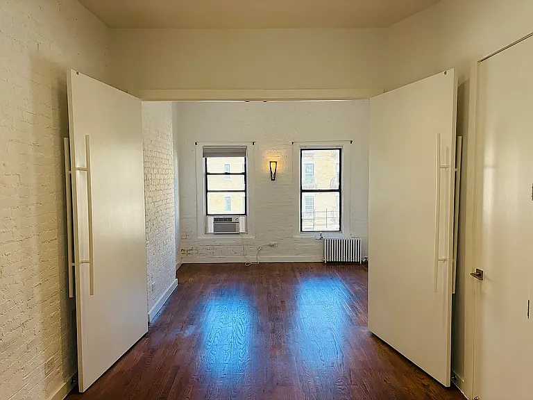 1481 York Ave #PH — Photo 11