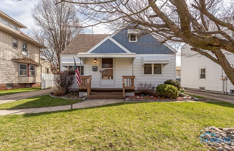 3938 Burton Ave Toledo OH 43612 Zillow