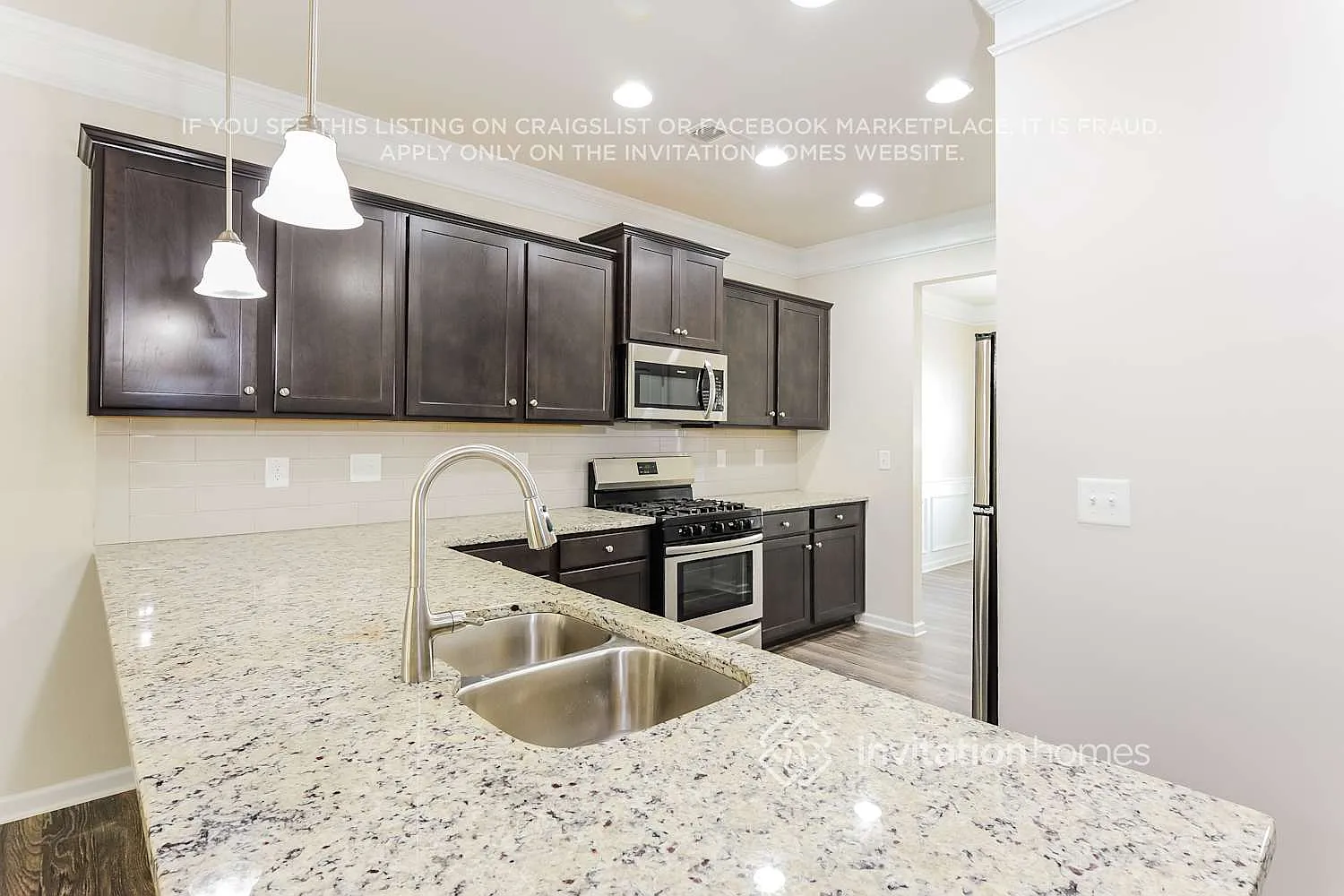 132 Hickory Village Cir Canton, GA 30115 — Photo 4