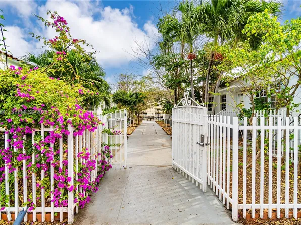 8335 E Crespi Blvd #4, Miami Beach, FL 33141