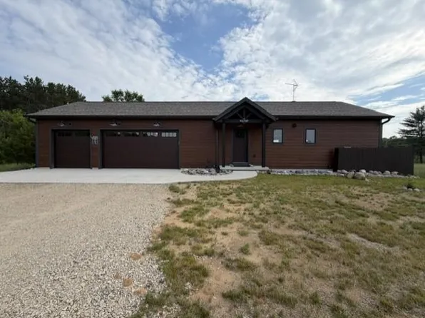 920 COUNTY ROAD GH, Wild Rose, WI 54984
