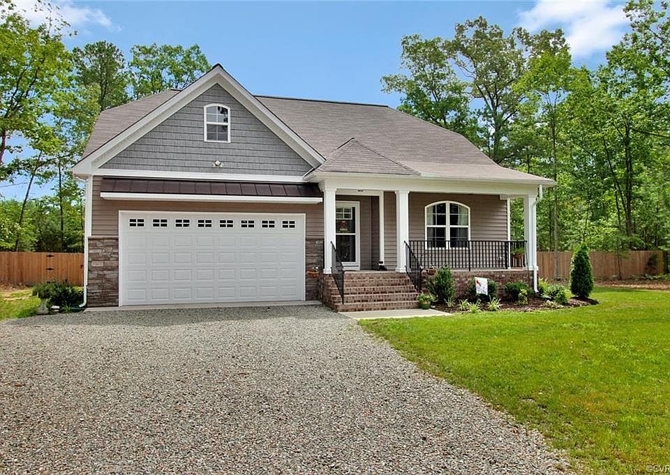 1st image of 8901 Cynthia Pl