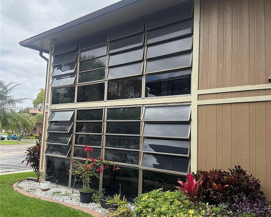 1st image of 7703 Ashmont Cir #213