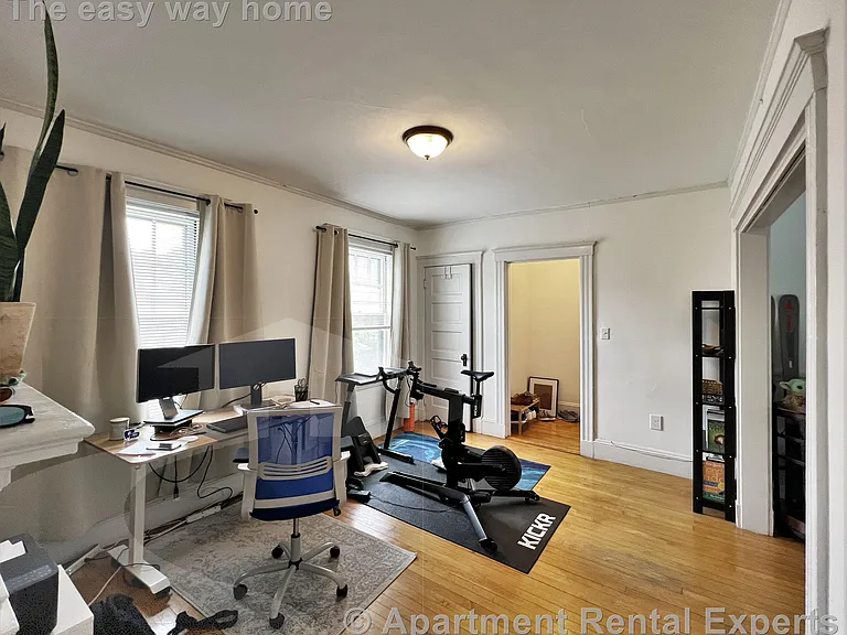 269 Huron Ave #3 — Photo 13