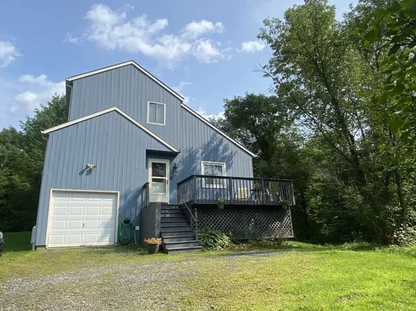 105 Stowe, Waterbury, VT 05676