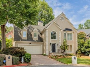 225 Embassy Ct, Sandy Springs, GA 30328