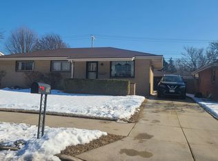 59 Virginia St, Racine, WI 53405