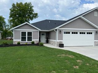 1932 Rosewood Dr, Mansfield, OH 44906