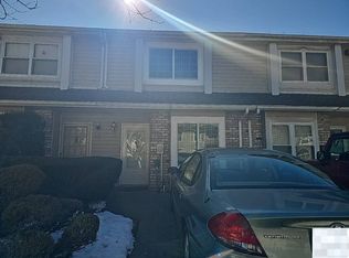 52 Caswell Ln, Staten Island, NY 10314