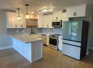 1222 Alturas Rd APT 8, Fallbrook, CA 92028